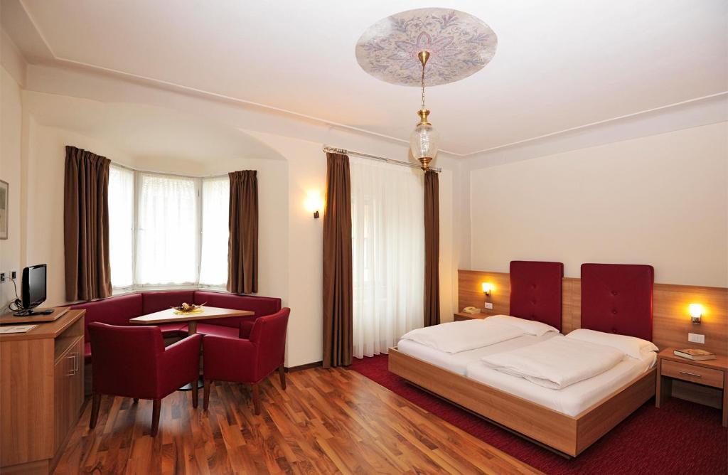 Hotel Andreas Hofer Neumarkt Exterior foto